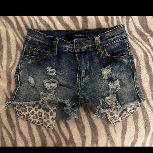 Contraband Jean shorts size 8 - Picture 1 of 3